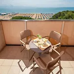 Hotel Europa Lignano 4*