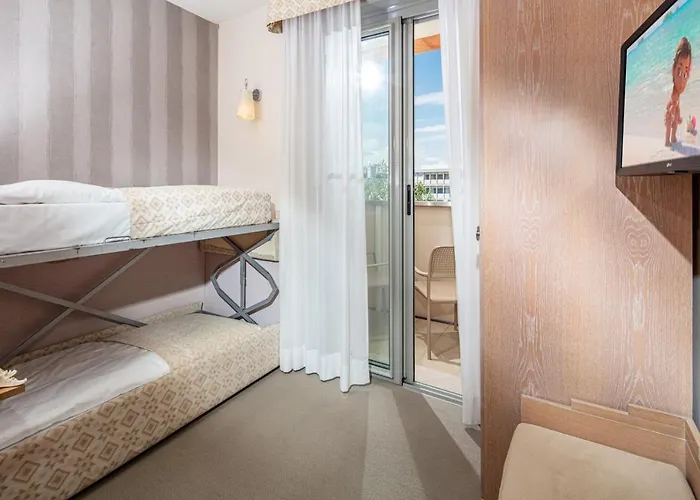 Hotel Europa Lignano 4*