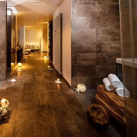 فندق Europa Lignano لينانو سابيادورو