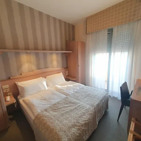 Europa Hotel 4*