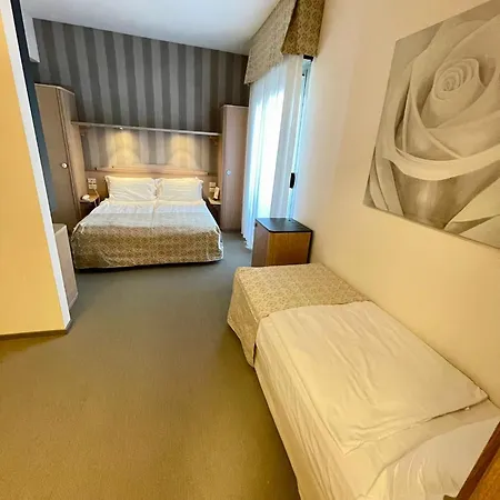 Hotel Europa 4*