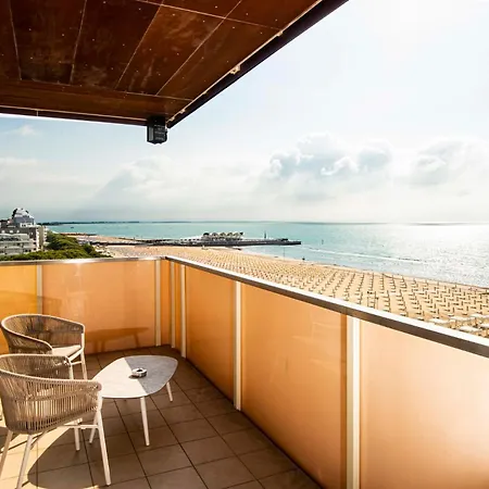 Hotel Europa Lignano 4*